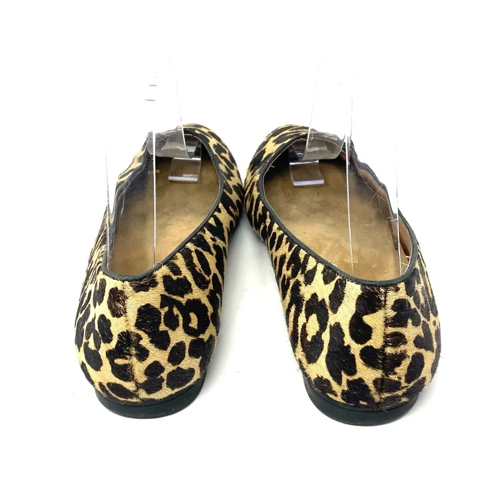 Vionic Flats - Picture 6 of 8